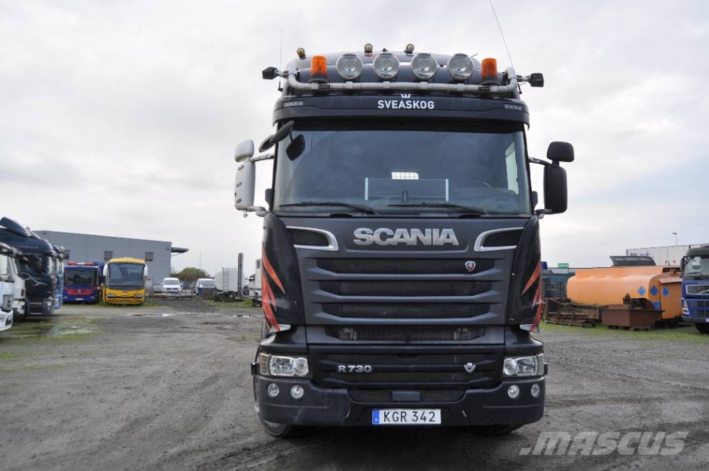 Scania R730 LB8X4 4HNB Kamioni za drva Šticari