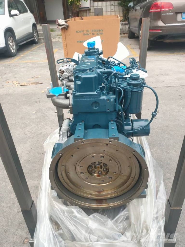 Kubota V 3300 Diesel Engine for Construction Machine Moottorit