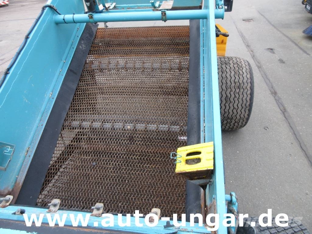 Kässbohrer BeachTech 2000 Strandreiniger Beachcleaner Nettoye Strand-rengöringsutrustning