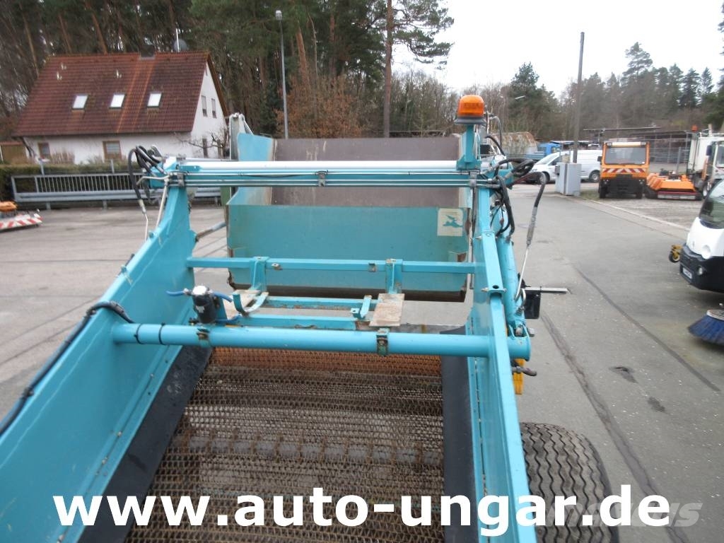 Kässbohrer BeachTech 2000 Strandreiniger Beachcleaner Nettoye Strand-rengöringsutrustning