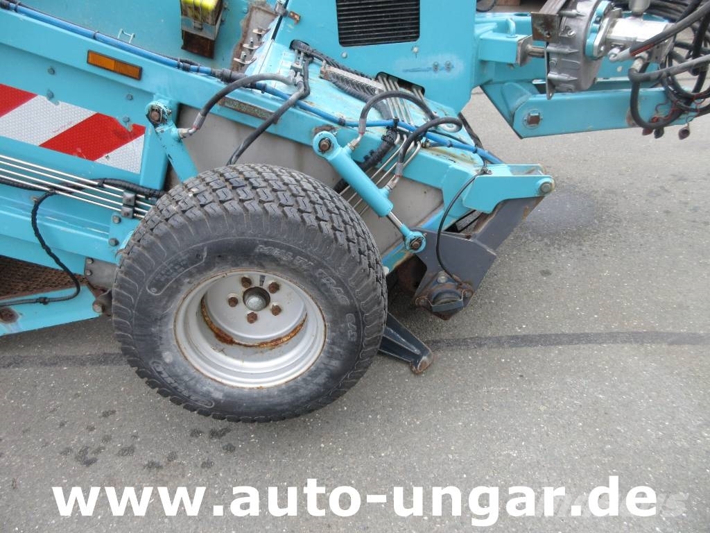Kässbohrer BeachTech 2000 Strandreiniger Beachcleaner Nettoye Strand-rengöringsutrustning