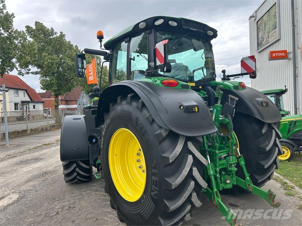 John Deere 6175R Traktoren
