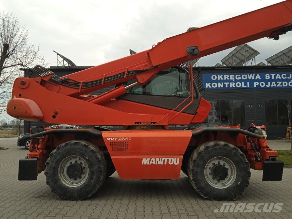 Manitou MRT 2540 Plus Privilege Teleskoplastare