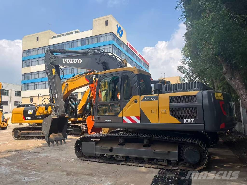Volvo EC 210 C L Lánctalpas kotrók