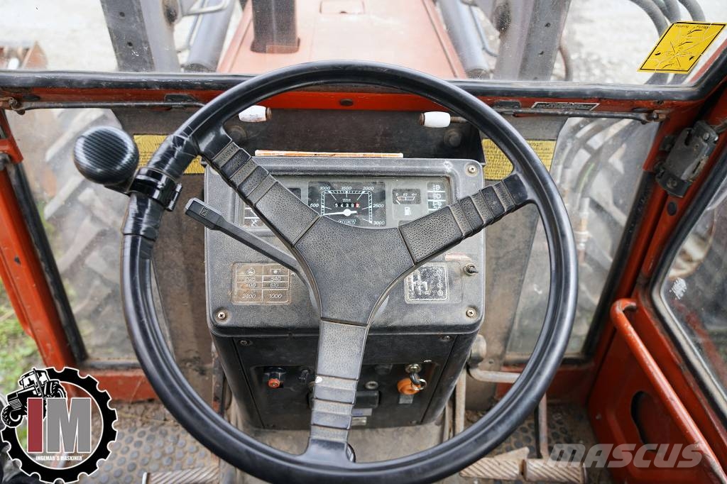 Fiat 880 DT5 / EWL830 Traktorid