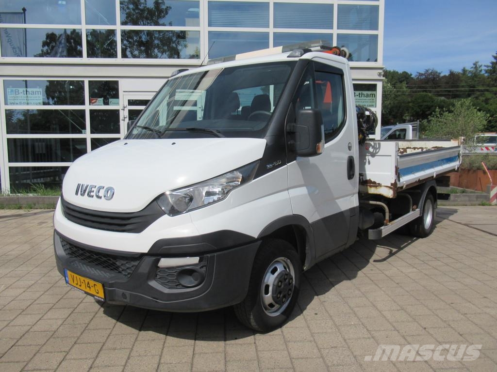 Iveco Daily 35C15 3.0 Kipper - Tipper + ATLAS Kraan Kran Tipper vans