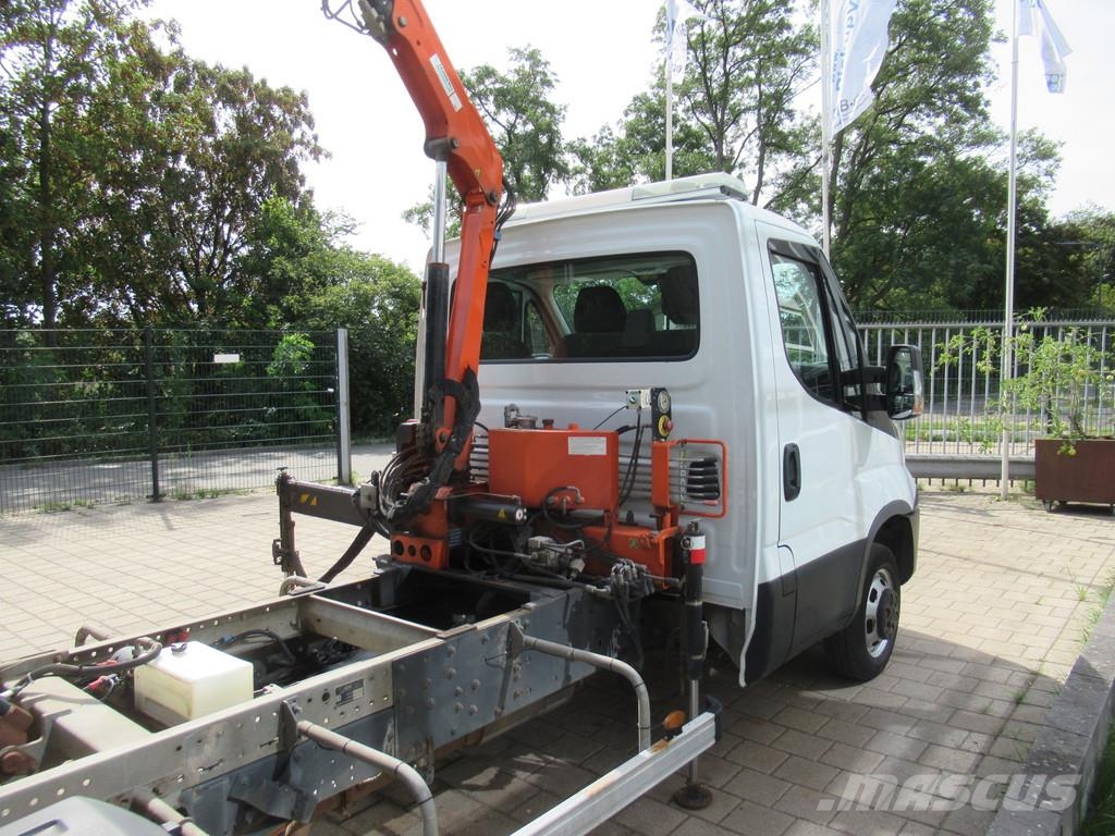 Iveco Daily 35C15 3.0 Kipper - Tipper + ATLAS Kraan Kran Tipper vans