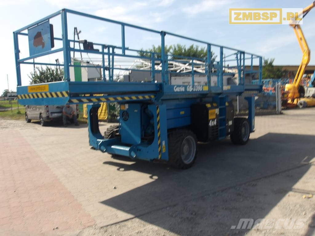 Genie GS 3390 RT Scheren-Arbeitsbühnen