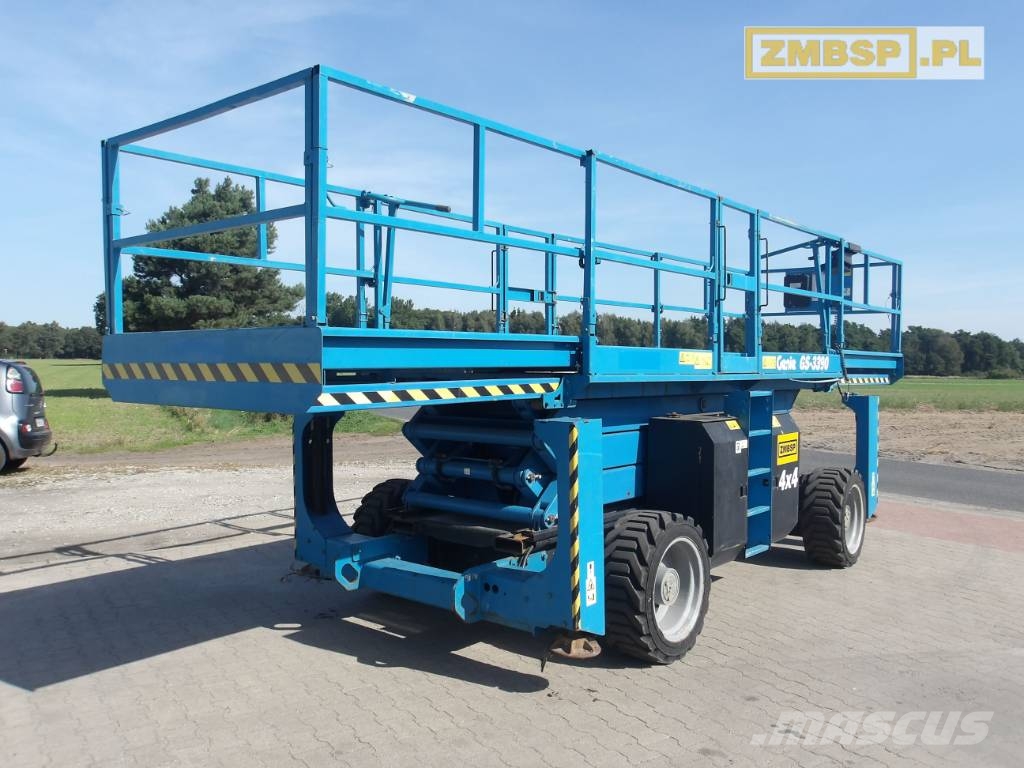 Genie GS 3390 RT Scheren-Arbeitsbühnen