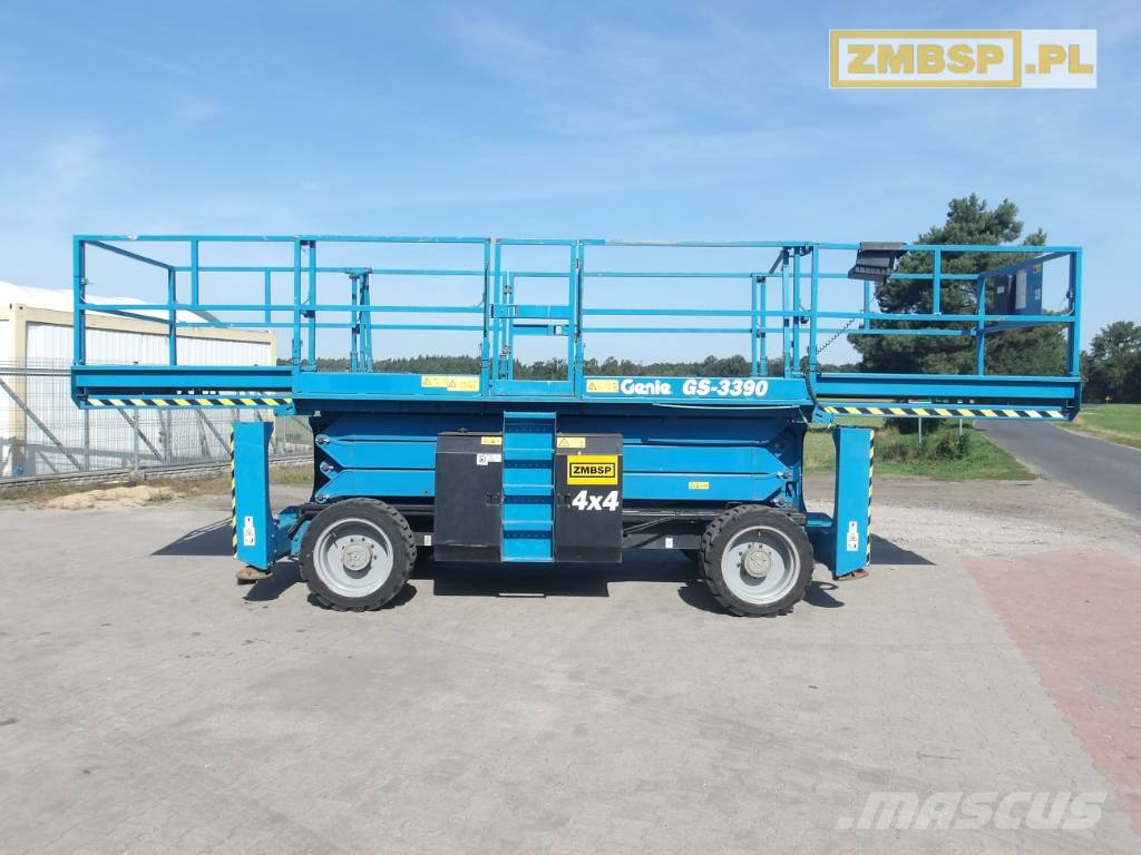 Genie GS 3390 RT Scheren-Arbeitsbühnen