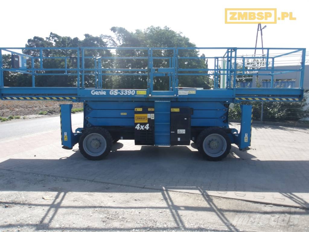 Genie GS 3390 RT Scheren-Arbeitsbühnen