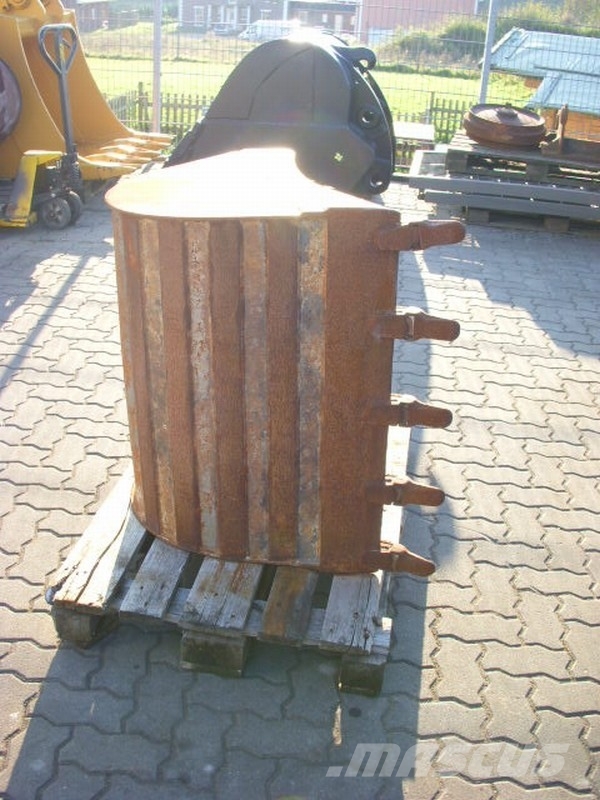 Volvo (103) 0.90 m Tieflöffel / bucket Tieflöffel