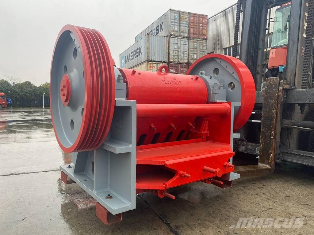 Kinglink Gator Type PEX1047 or 10" x 47" Jaw Crusher 破碎机