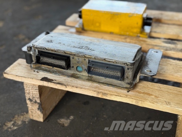 Liebherr pr 754 electric PARTS COMPLET Электронные блоки