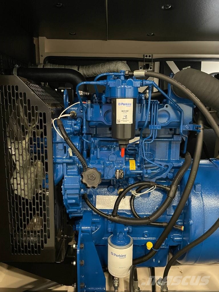 FG Wilson P33-3 - 33 kVA Genset - 125L Tank - DPX-16003-66 Naftové generátory