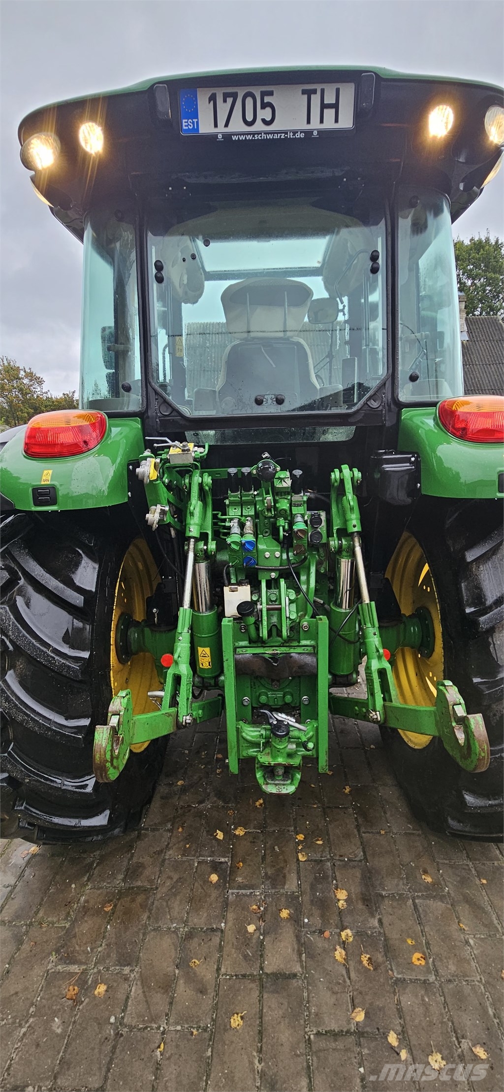 John Deere 5090 R Traktori