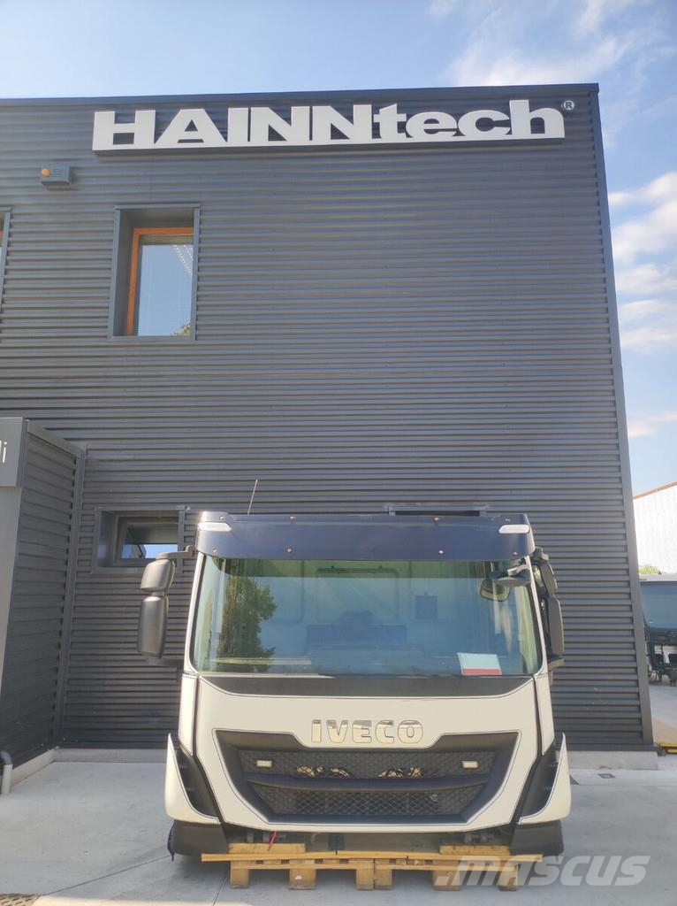 Iveco STRALIS TRAKKER EEV EURO 6 Cabinas e interior
