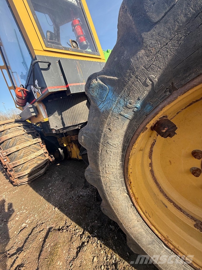 CAT 580B LM4000&LM7000 Harvesteri