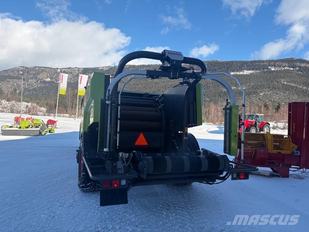 CLAAS Rollant 455 Uniwrap Round balers