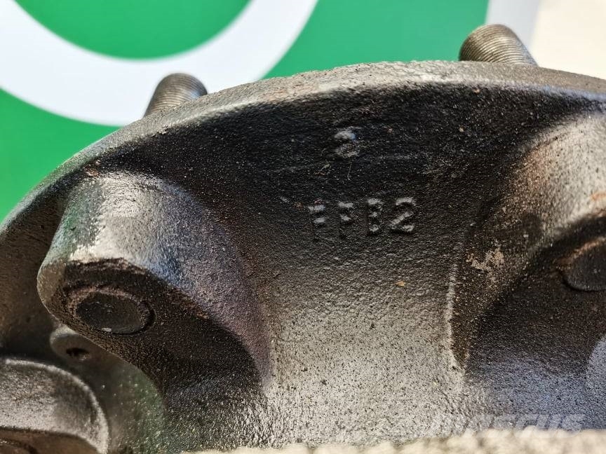 CAT TH 337 {Carraro}crossover Коробка передач