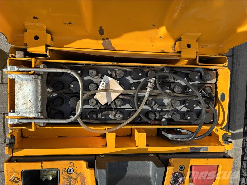 Jungheinrich EJE 120 Pedestrian stacker