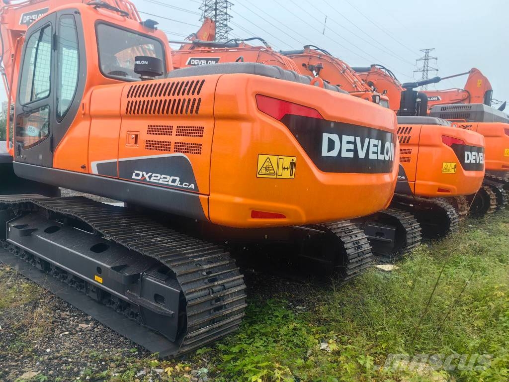 Doosan DX 225 LCA Gravemaskiner på larvebånd