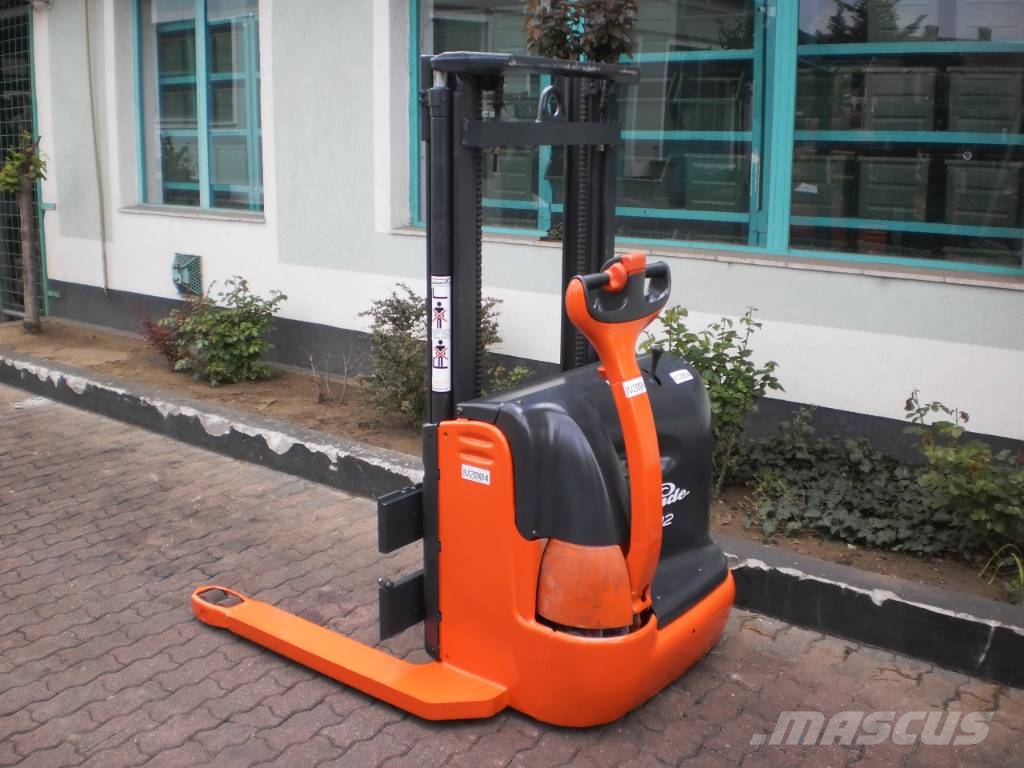Linde L12/AS/379 WIDE/FORKS V-1051 핸드 파레트 스태커