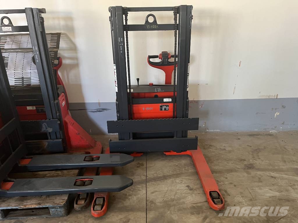 Linde L12/AS/379 WIDE/FORKS V-1051 핸드 파레트 스태커