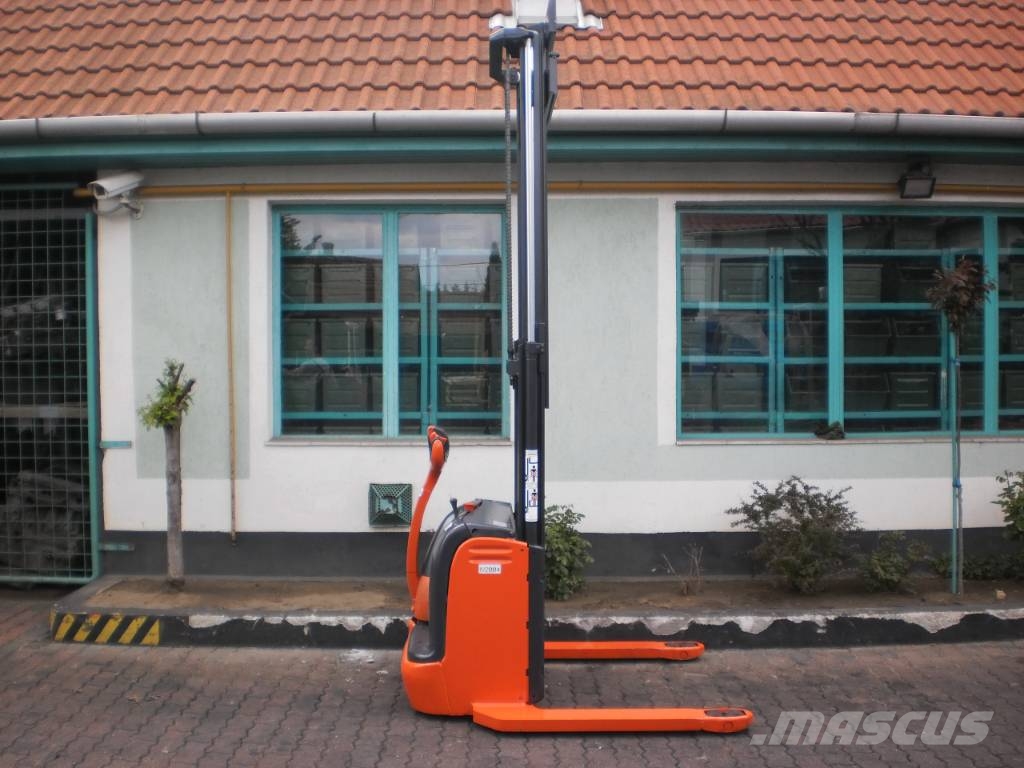 Linde L12/AS/379 WIDE/FORKS V-1051 핸드 파레트 스태커