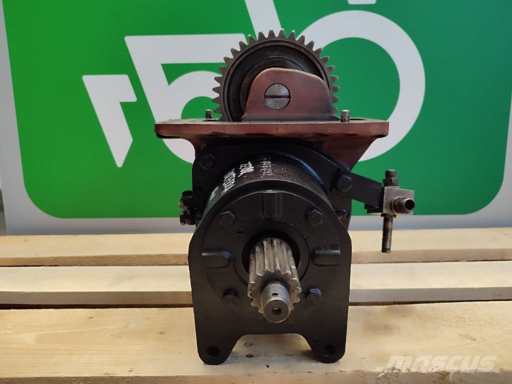  Front Drive PTO 10186001 Zetor Forterra 11441 轴