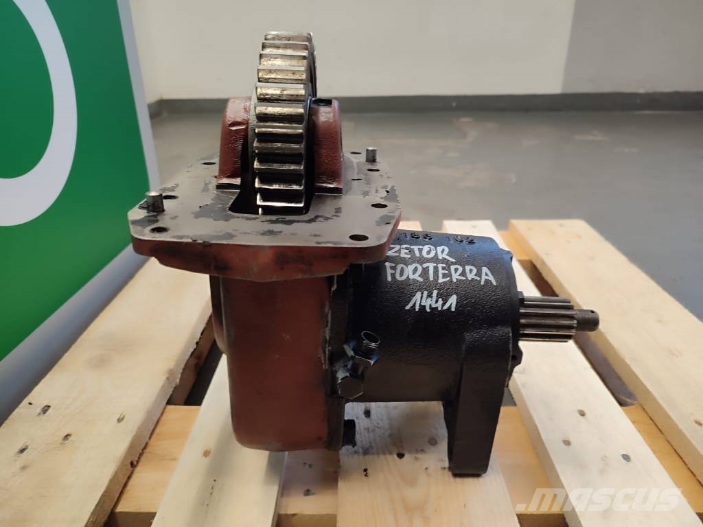  Front Drive PTO 10186001 Zetor Forterra 11441 轴