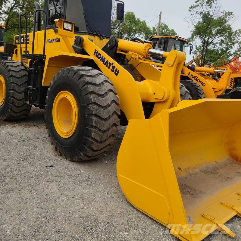 Komatsu WA380 Фронтальні навантажувачі