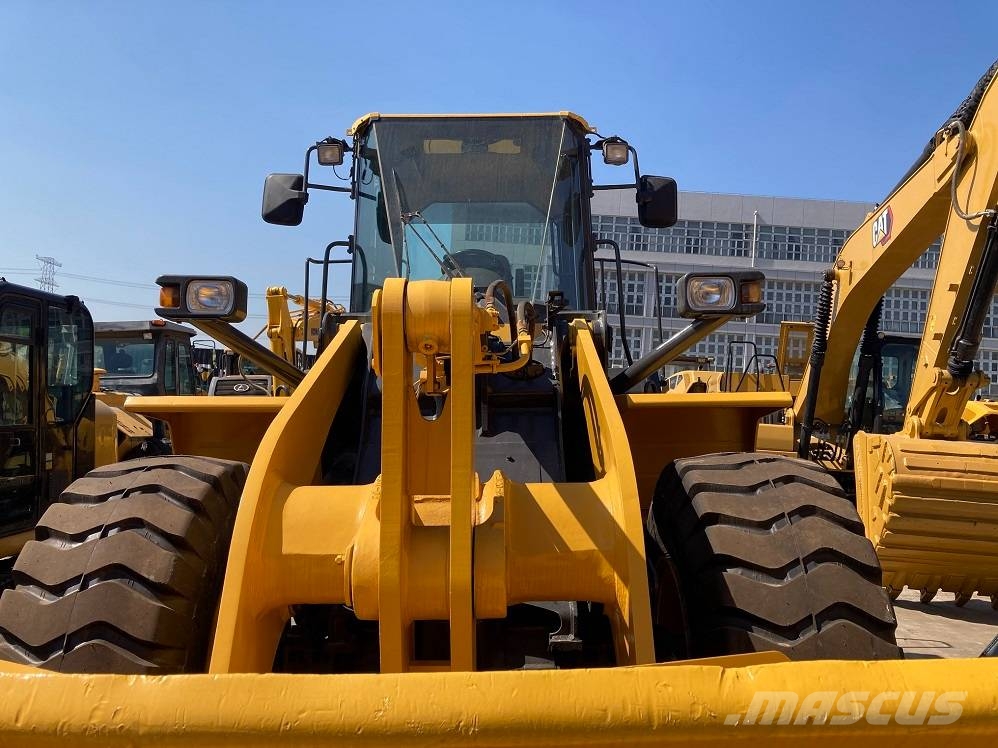 Komatsu WA380 Фронтальні навантажувачі