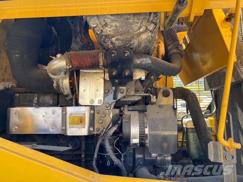Komatsu WA380 Фронтальні навантажувачі