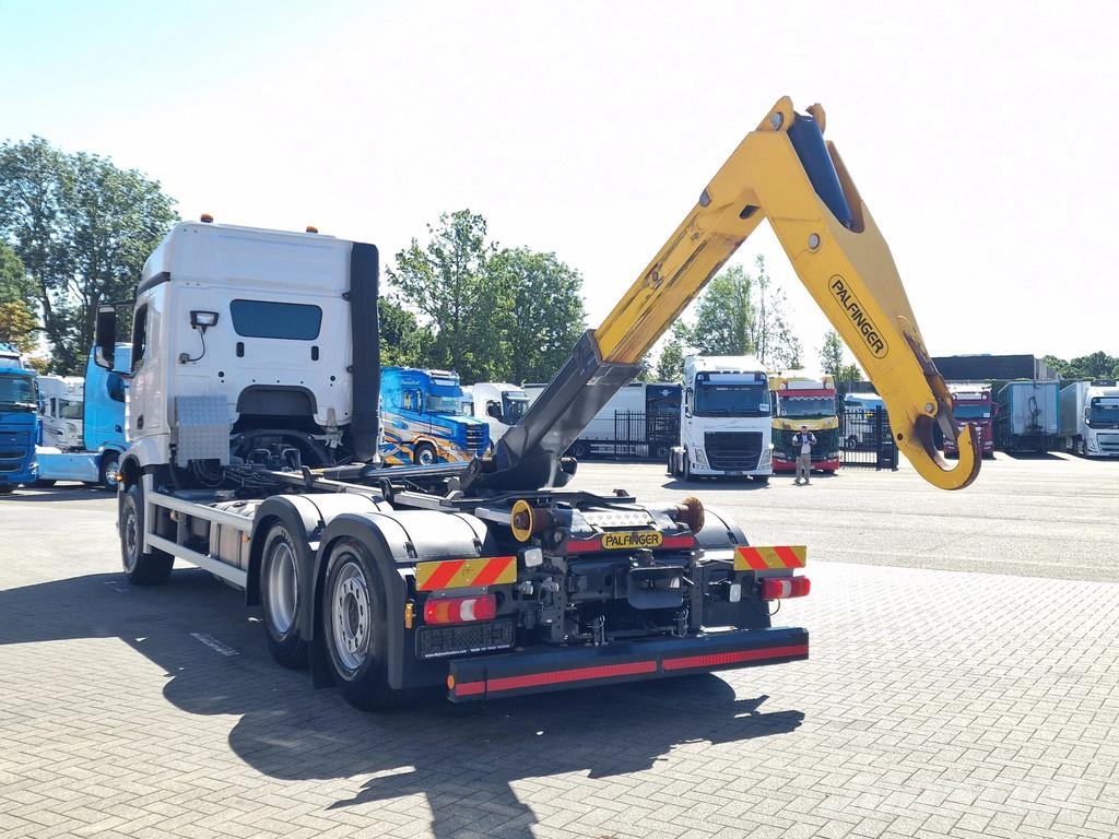 Mercedes-Benz Arocs 2645 6x2*4 with Hydrodrive - Palfinger T18A Rol kiper kamioni sa kukom za podizanje tereta