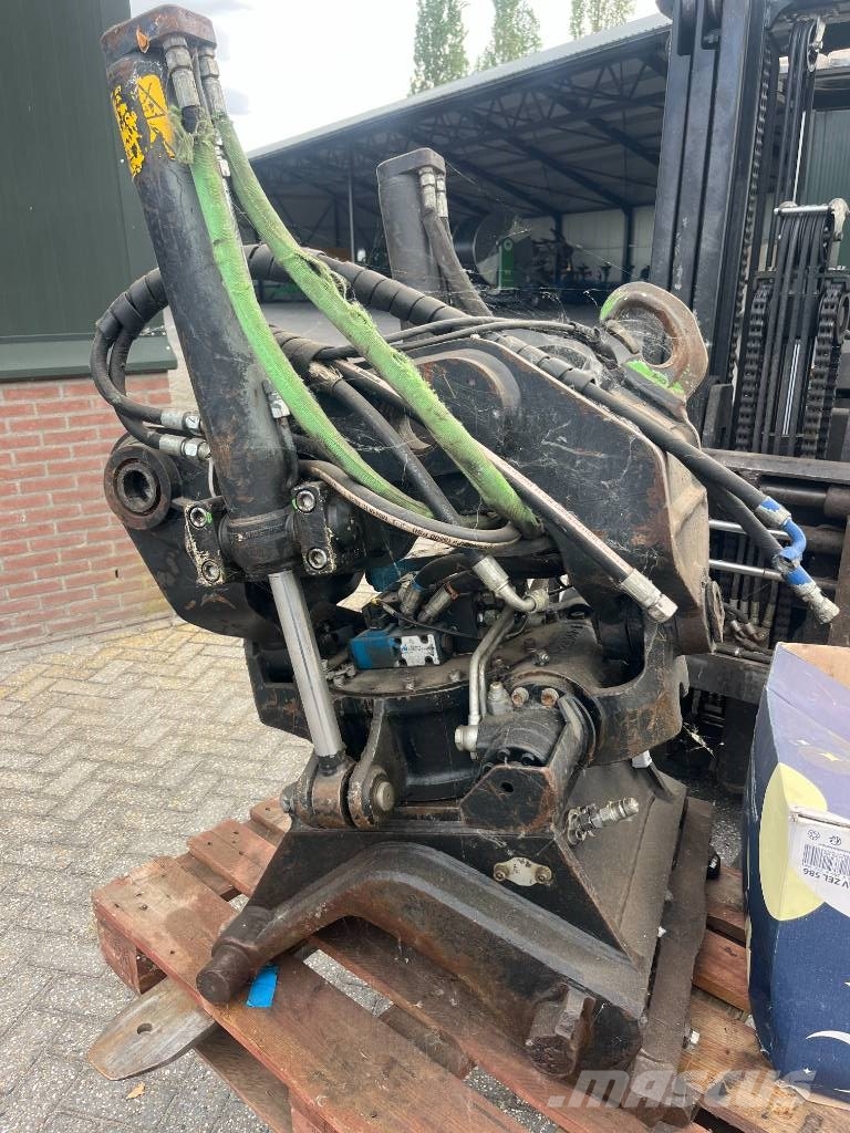 Steelwrist Tiltrotator Rotators