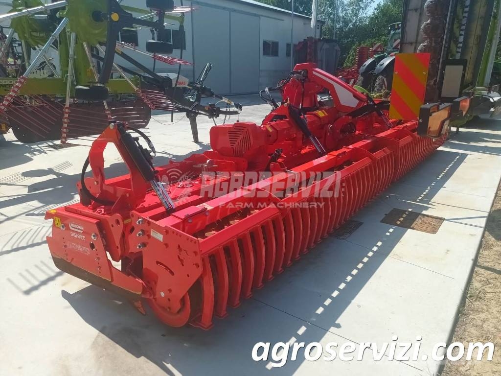 Maschio TORO Kardánhajtású ekék és Forgó-boronák