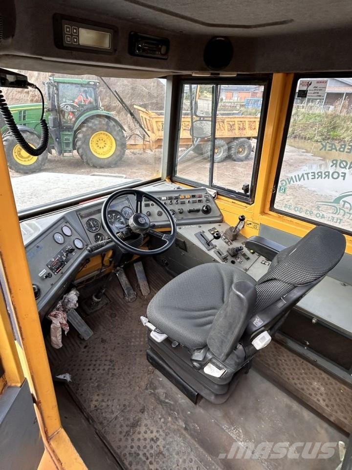Volvo A25C Minidumpperit