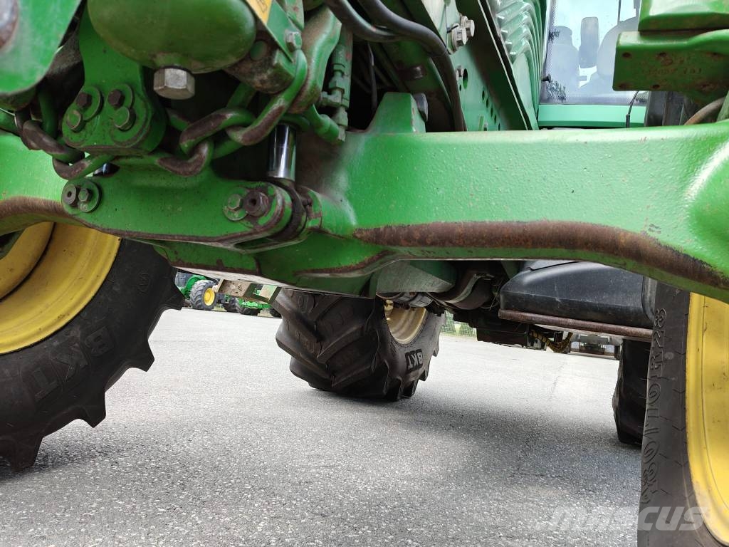 John Deere 6830 Premium AP الجرارات
