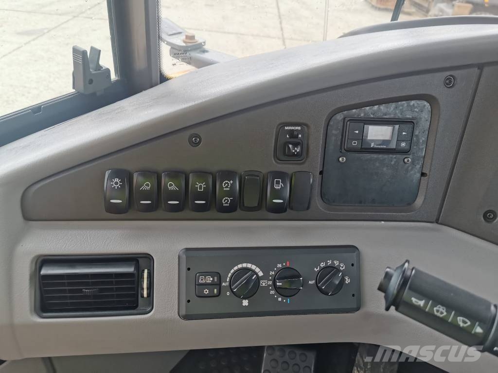 Volvo A 30 G Artikulētie pašizgāzēji