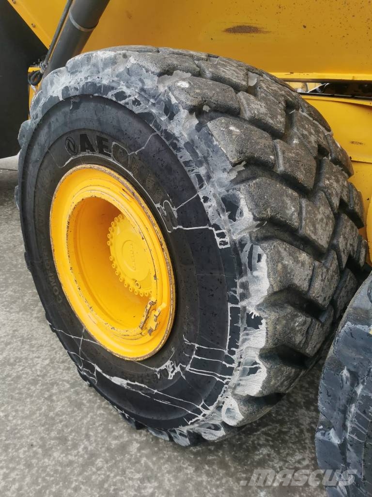 Volvo A 30 G Artikulētie pašizgāzēji