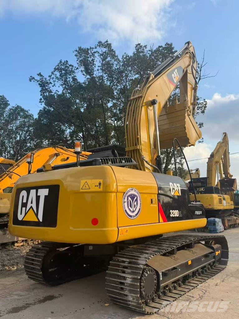 CAT CAT320D 中型挖土機/掘鑿機/挖掘機 7t-12t