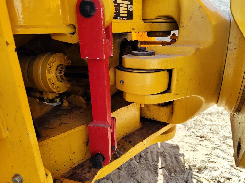 Volvo A 35 D Knik dumptrucks