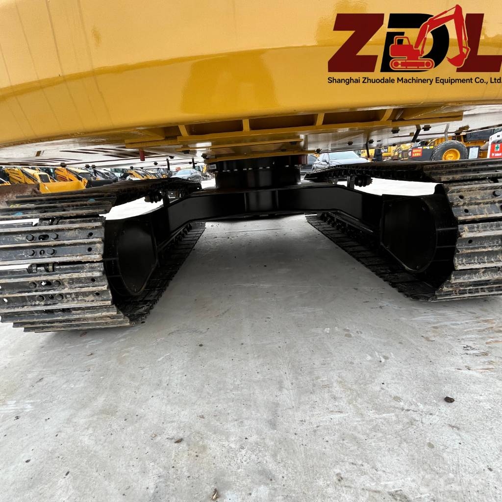 CAT 307 Paletli ekskavatörler