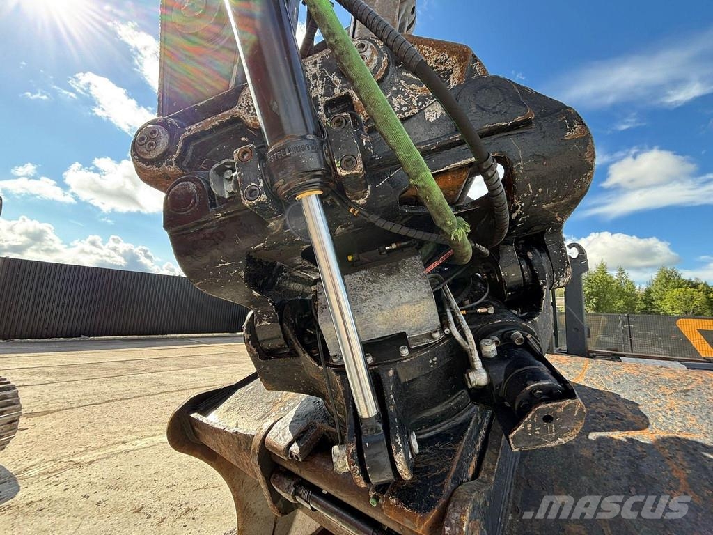 Volvo EC 220 EL 3D / TILTROTATOR / CENTRAL LUBRICATION / حفارات زحافة