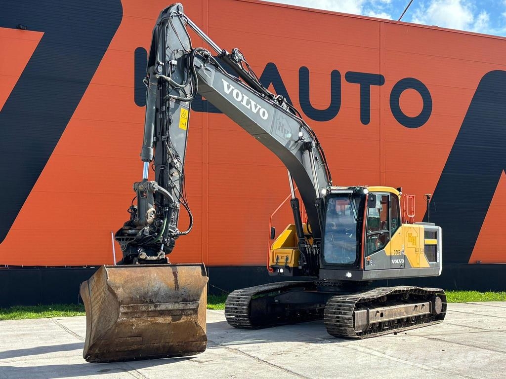 Volvo EC 220 EL 3D / TILTROTATOR / CENTRAL LUBRICATION / حفارات زحافة