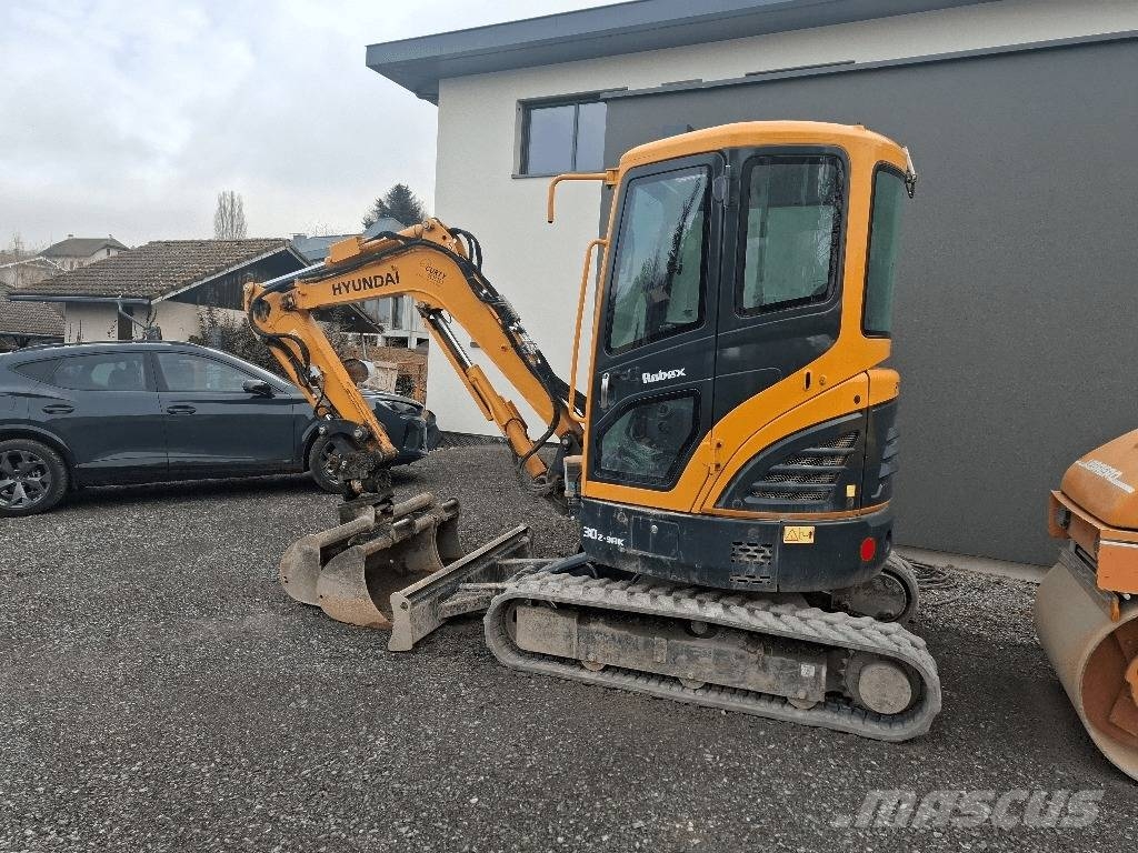 Hyundai R30 Z-9AK Minigraafmachines < 7t