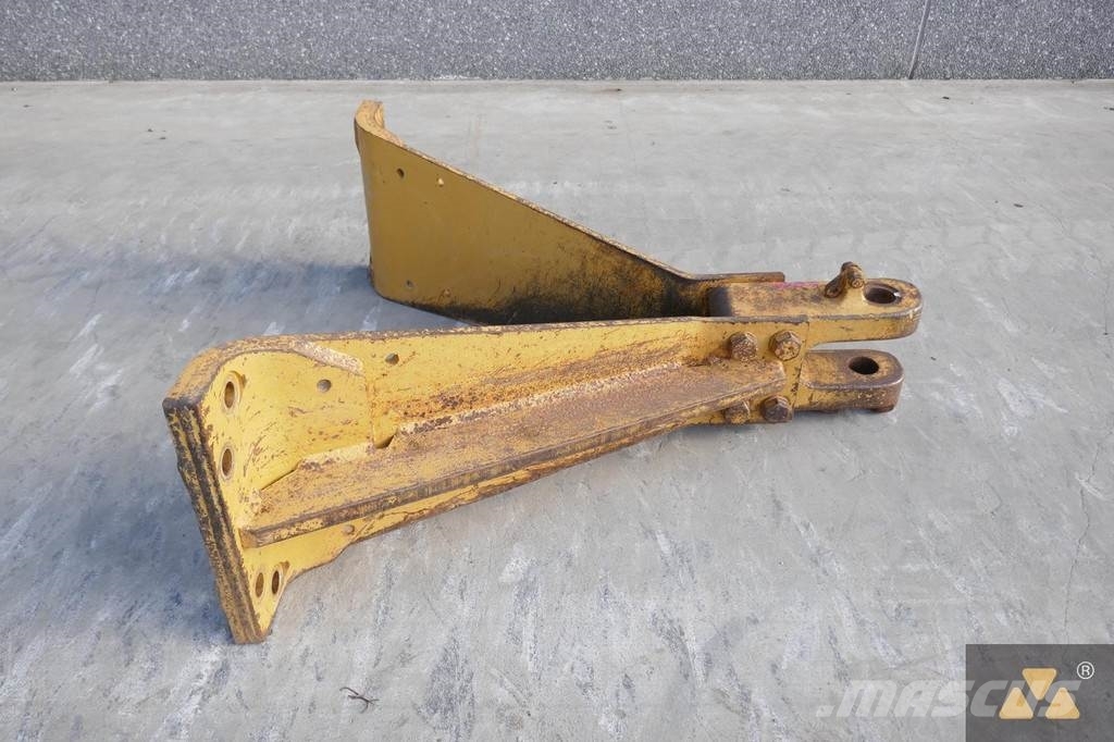 CAT D8T/D8R Drawbar Други компоненти