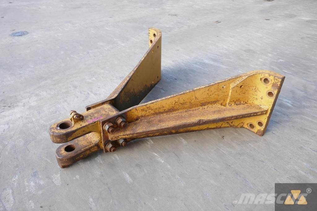 CAT D8T/D8R Drawbar Други компоненти