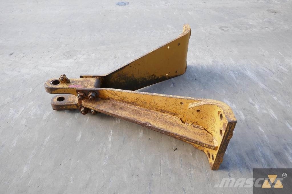 CAT D8T/D8R Drawbar Други компоненти
